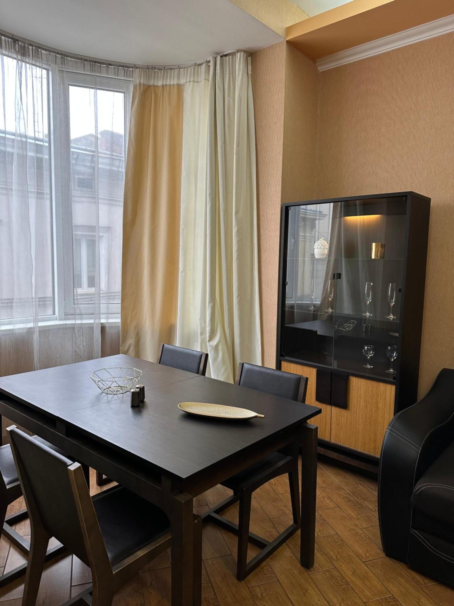 Vip Apartments ! Lvov Exteriér fotografie